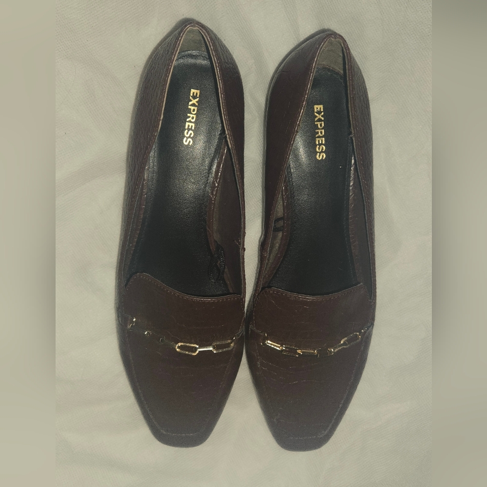 Express Women's Brown Loafers
